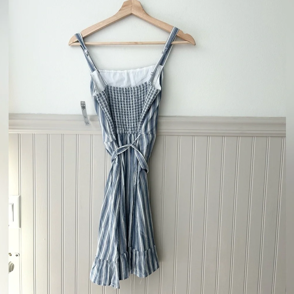 ⭐️ NEW Hollister Small Blue and White Striped Belted Mini Dress - Picture 5 of 5
